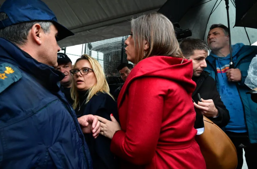  Δίκη για Τέμπη: Το βίντεο της Ζωής Κωνσταντοπουλου με την ένταση κατά την είσοδό της