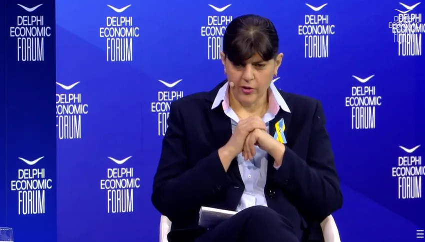  Η Λάουρα Κοβέσι στο Φόρουμ των Δελφών