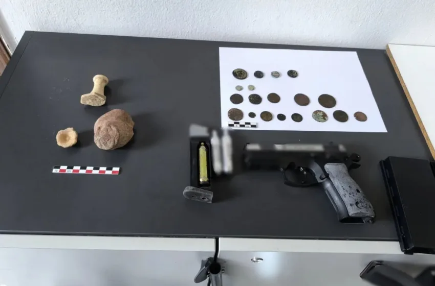  Κύθηρα: Συνελήφθη άνδρας για διακίνηση αρχαιοτήτων μέσω διαδικτύου