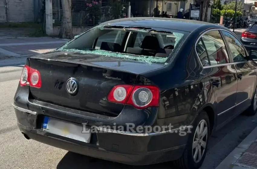  Τροχαίο στη Λαμία: Στο νοσοκομείο νεαρός μοτοσικλετιστής που έπεσε πάνω σε σταθμευμένο αυτοκίνητο