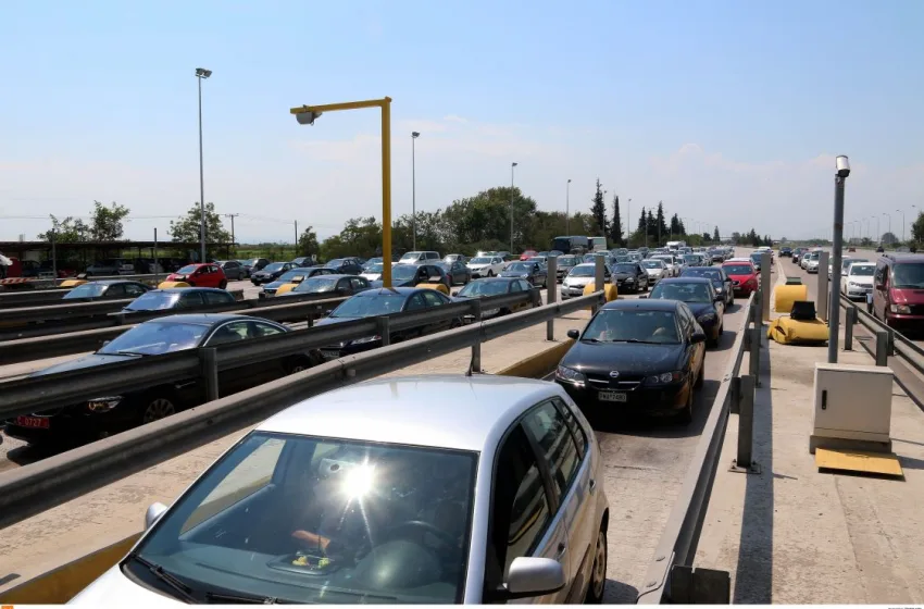  Πάσχα: Με μεγάλα προβλήματα η επιστροφή των εκδρομέων στην Θεσσαλονίκη