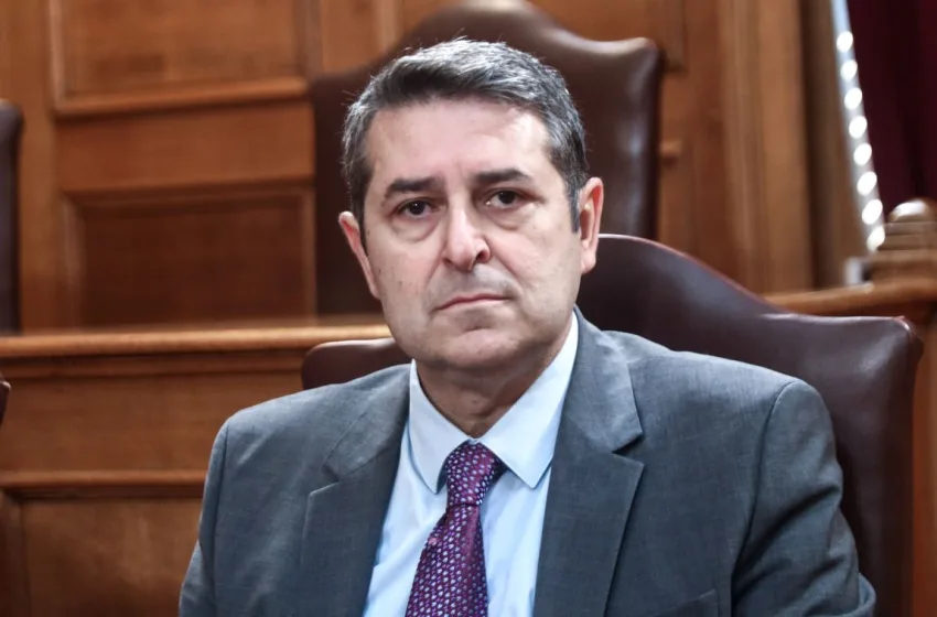  Μυλωνάκης: “Σοβαρή, αλλά ελεγχόμενη η κατάσταση”-Το ανακοινωθέν του Ευαγγελισμού