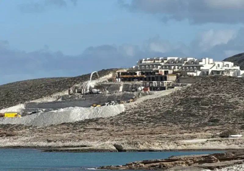  Το ΣτΕ “μπλοκάρει” την επέκταση του ξενοδοχείου στο Μύτακα της Μήλου