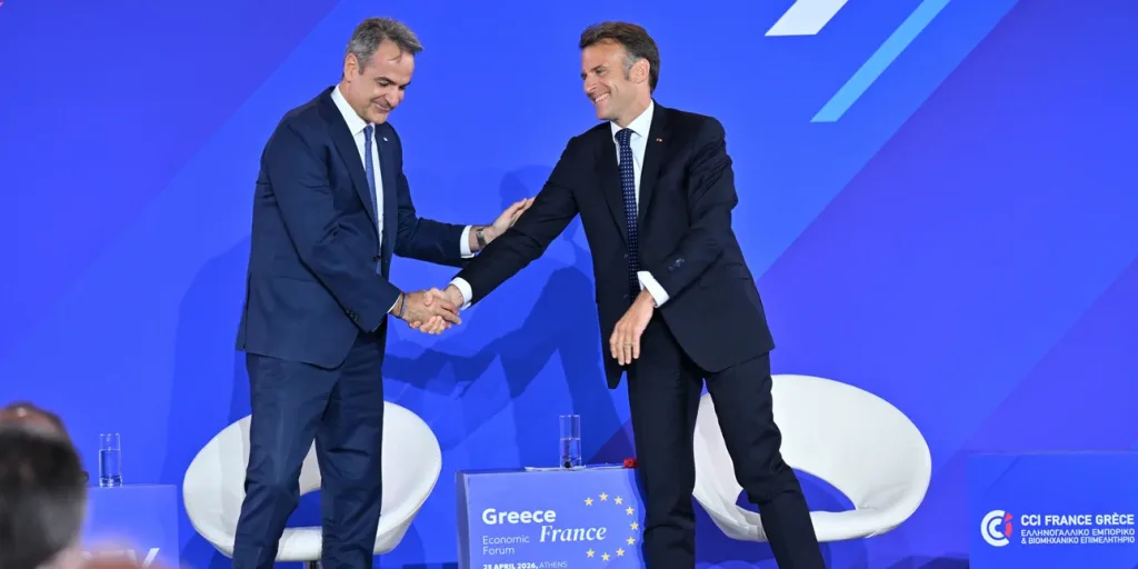 mitsotakis macron niarxos 25 4 2026.jpg