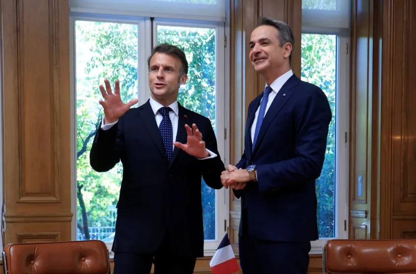  Μητσοτάκης: Αγγίξατε τις καρδιές των Ελλήνων – Μακρόν: Μπορείτε να βασιστείτε πάνω μας