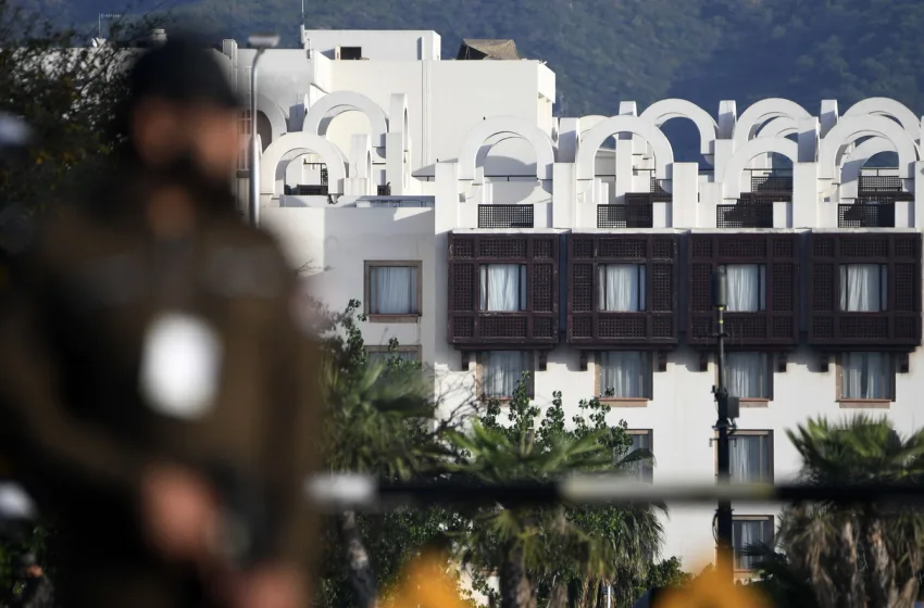  Ναυάγιο στις διαπραγματεύσεις: Αποχώρησε από το Πακιστάν ο Αραγτσί – Δεν στέλνει αντιπροσωπεία ο Τραμπ