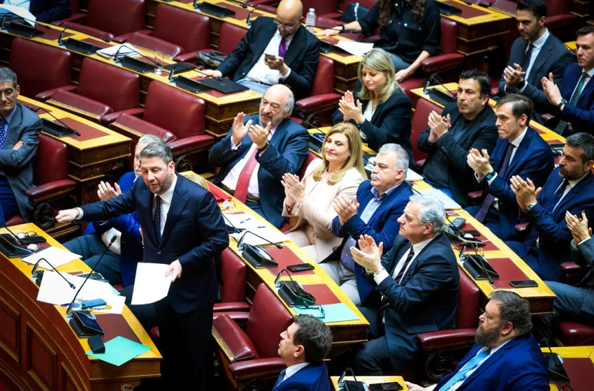  ΠΑΣΟΚ: Γιατί σηκώνει τώρα τους τόνους και ζητά παραίτηση Λαζαρίδη