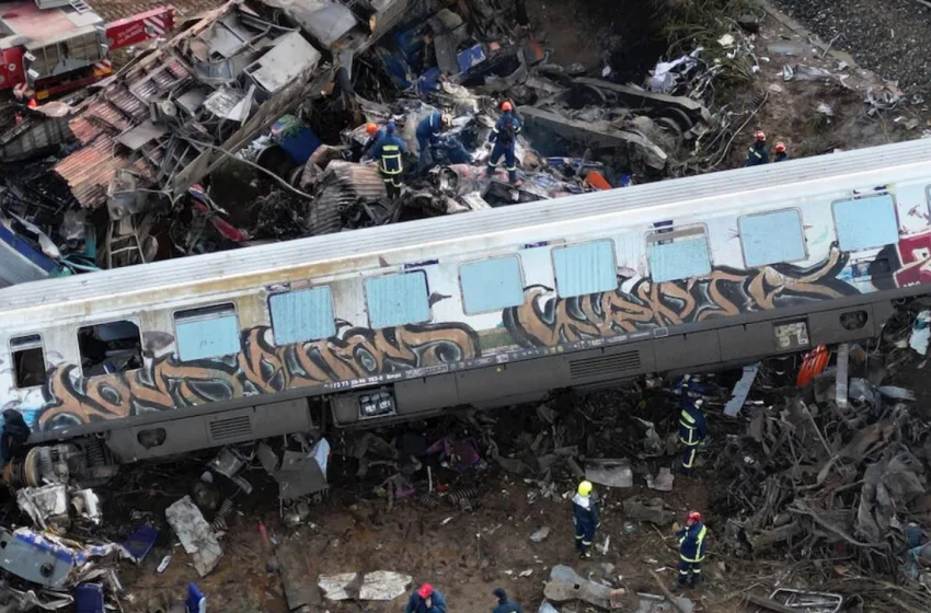  Τέμπη: Ανοίγει ο δρόμος για εκταφές- Δεκτό το αίτημα μεταφοράς σορού θύματος στο εξωτερικό