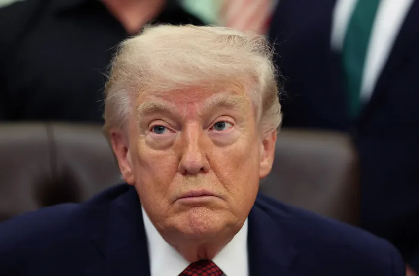  Τραμπ: Κάνουμε τηλεφωνικά τις διαπραγματεύσεις με το Ιράν