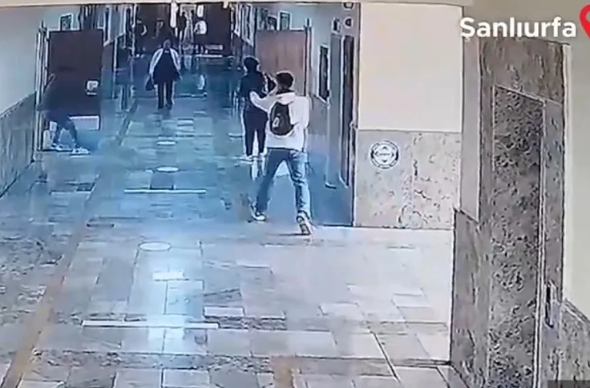  Τουρκία: Συγκλονιστικό βίντεο ντοκουμέντο-Η στιγμή που ο δράστης πυροβολεί στο σχολείο