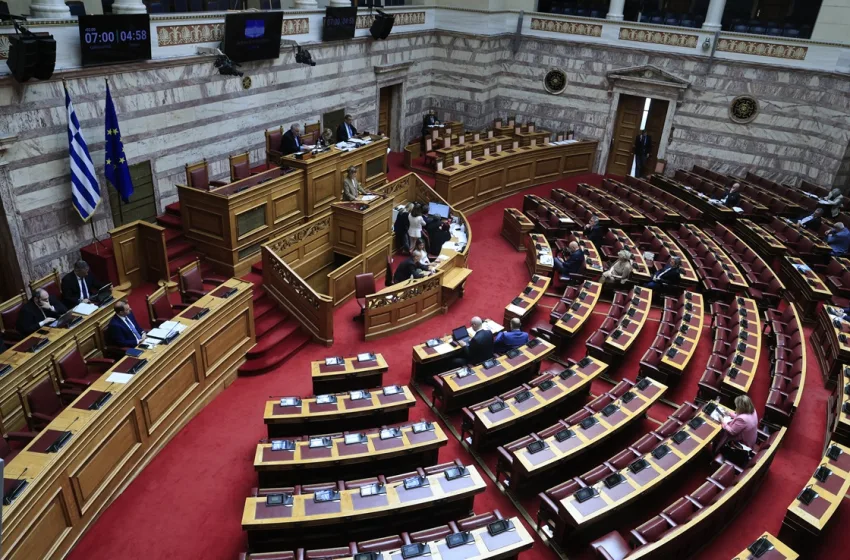  Βουλή-Υποκλοπές: Ποια κόμματα θα ψηφίσουν την πρόταση του ΠΑΣΟΚ για εξεταστική Επιτροπή