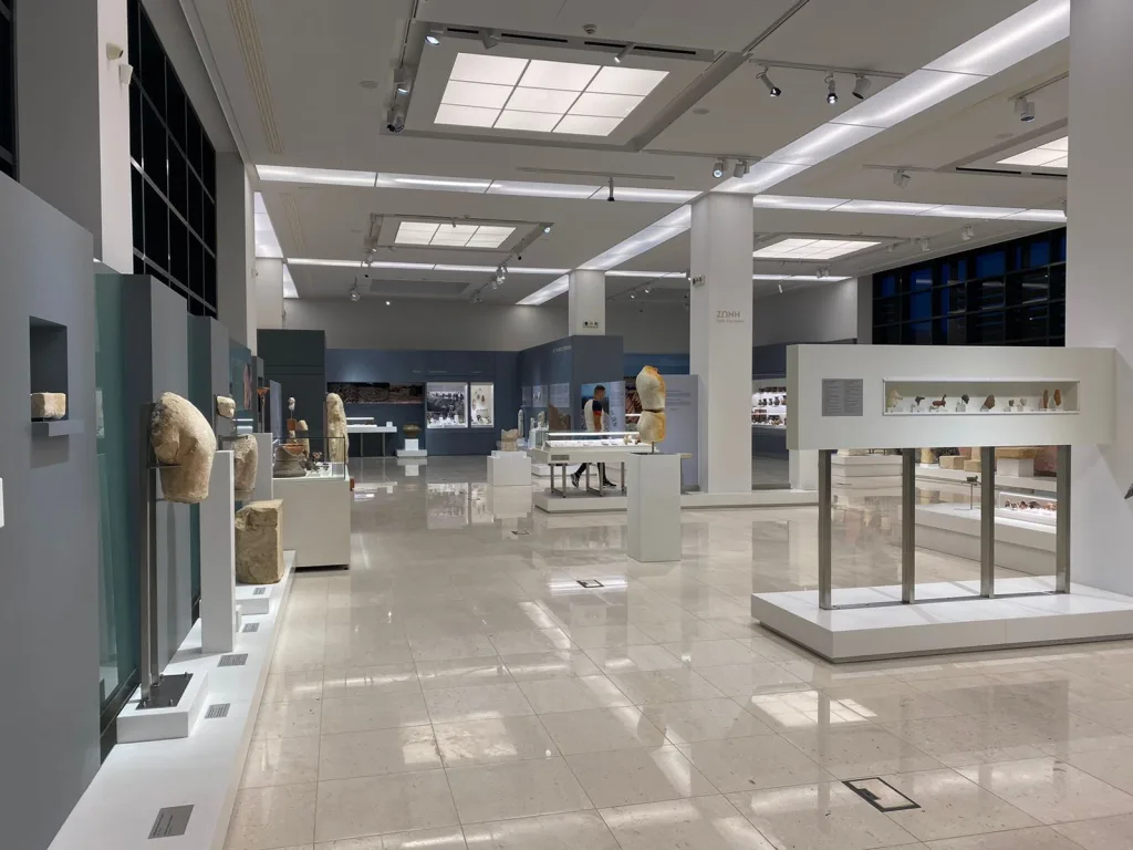 ΥΠΠΟ: Πιστοποιούνται τα Αρχαιολογικά Μουσεία Αβδήρων και Αλεξανδρούπολης (photos) 5 Από την έκθεση του Αρχαιολογικού Μουσείου Αλεξανδρούπολης 1