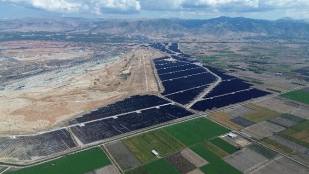 Όμιλος ΔΕΗ: Ολοκληρώθηκε η κατασκευή των φωτοβολταϊκών ισχύος 2,13 GWστη Δυτική Μακεδονία – Με ταχείς ρυθμούς η εγκατάσταση μονάδων αποθήκευσης 6 Εικόνα1