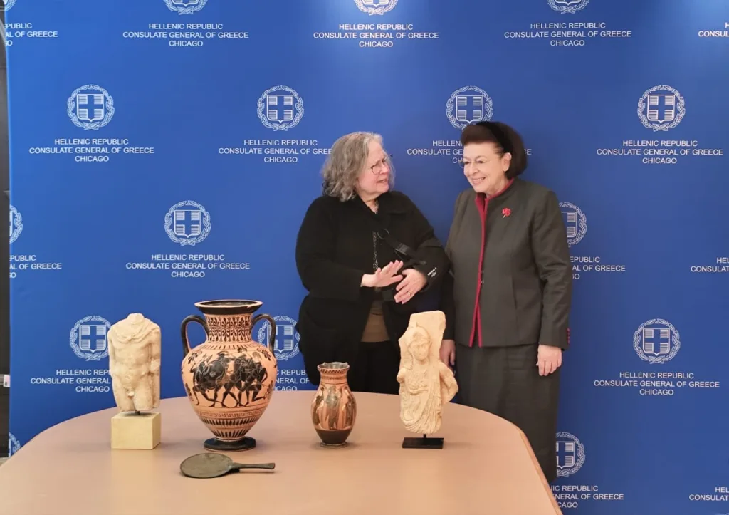 Η Λίνα Μενδώνη με την Jennifer Gray