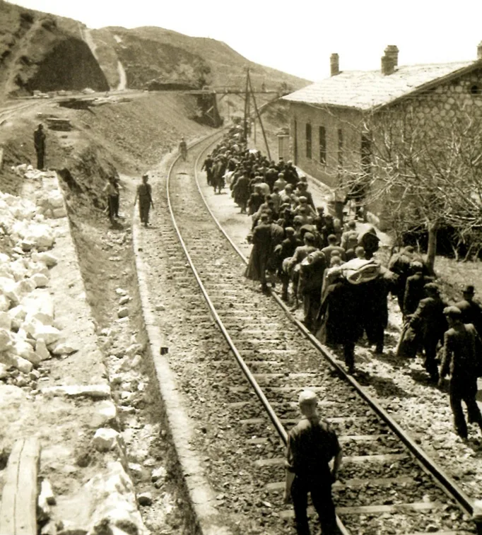 Το πέτρινο κτήριο του Σιδηροδρόμου 20 Απριλίου 1943 1