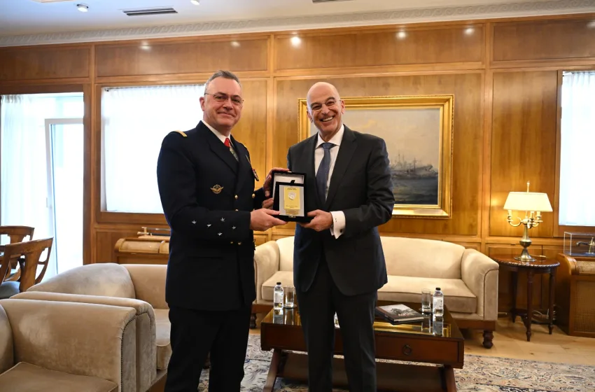  Συνάντηση Δένδια με τον Ανώτατο Συμμαχικό Διοικητή Μετασχηματισμού του ΝATO