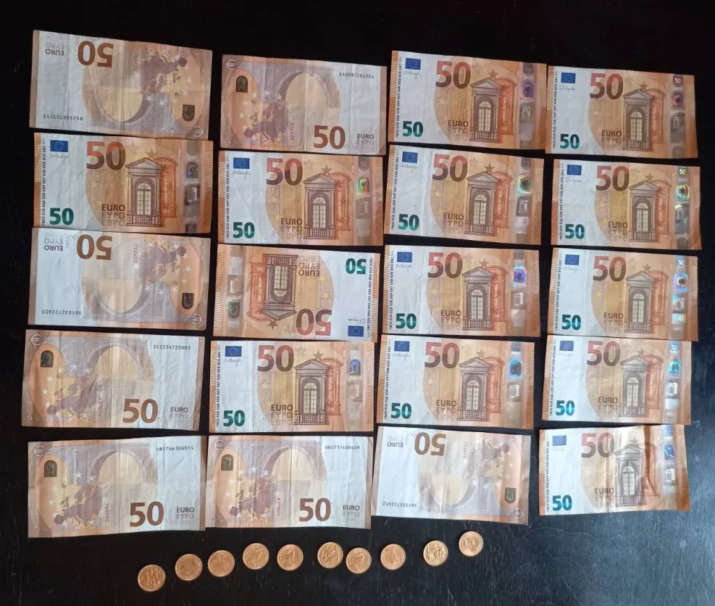 χρήματακαιλίρες e1776520326207