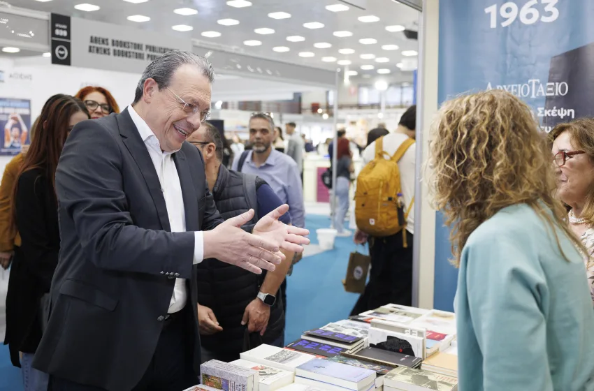  Φάμελλος: ”Να φύγει ο κ. Μητσοτάκης, για να έχουμε πρόοδο και προοπτική”