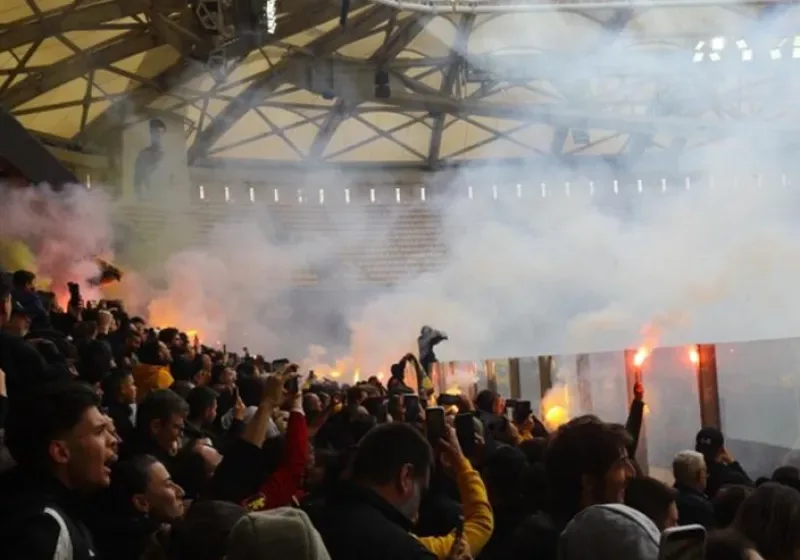  Ντελίριο στην ΑΕΚ: Χιλιάδες οπαδοί στην Αllwyn Arena πριν το ντέρμπι με τον Παναθηναϊκό