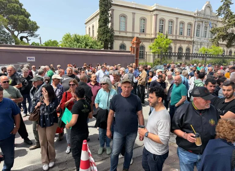 Λέσβος: Σε νέες κινητοποιήσεις οι κτηνοτρόφοι για τον αφθώδη πυρετό