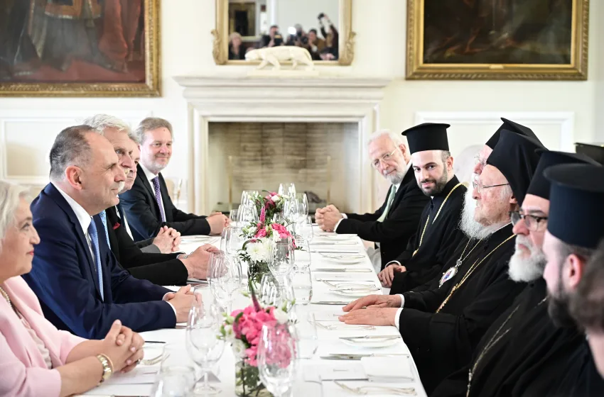  ΥΠΕΞ: Επίσημο γεύμα παρέθεσε ο Γεραπετρίτης προς τιμήν του Οικουμενικού Πατριάρχη κ. Βαρθολομαίου