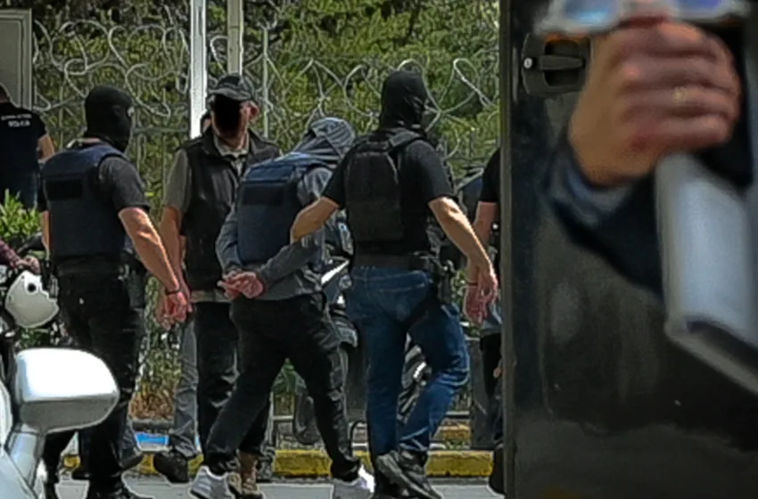  Δολοφονία Μοσχούρη: Δίωξη για εννέα κακουργήματα και έξι πλημμελήματα στους συλληφθέντες