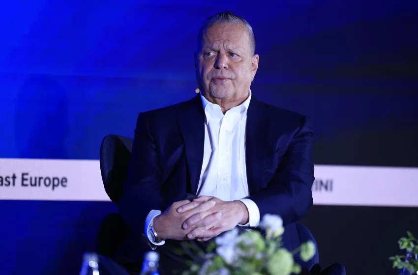  Μυτιληναίος: Η ακριβή ενέργεια τρώει τα σωθικά της οικονομίας στην Ευρώπη
