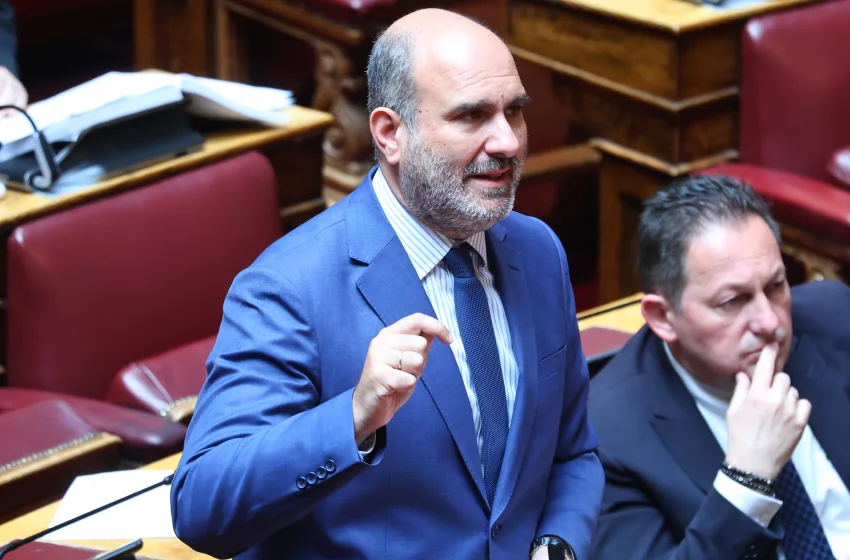  Μαρκόπουλος σε Φάμελλο: Εξεταστικές “μπάι πας” με προσκλήσεις δεν γίνονται
