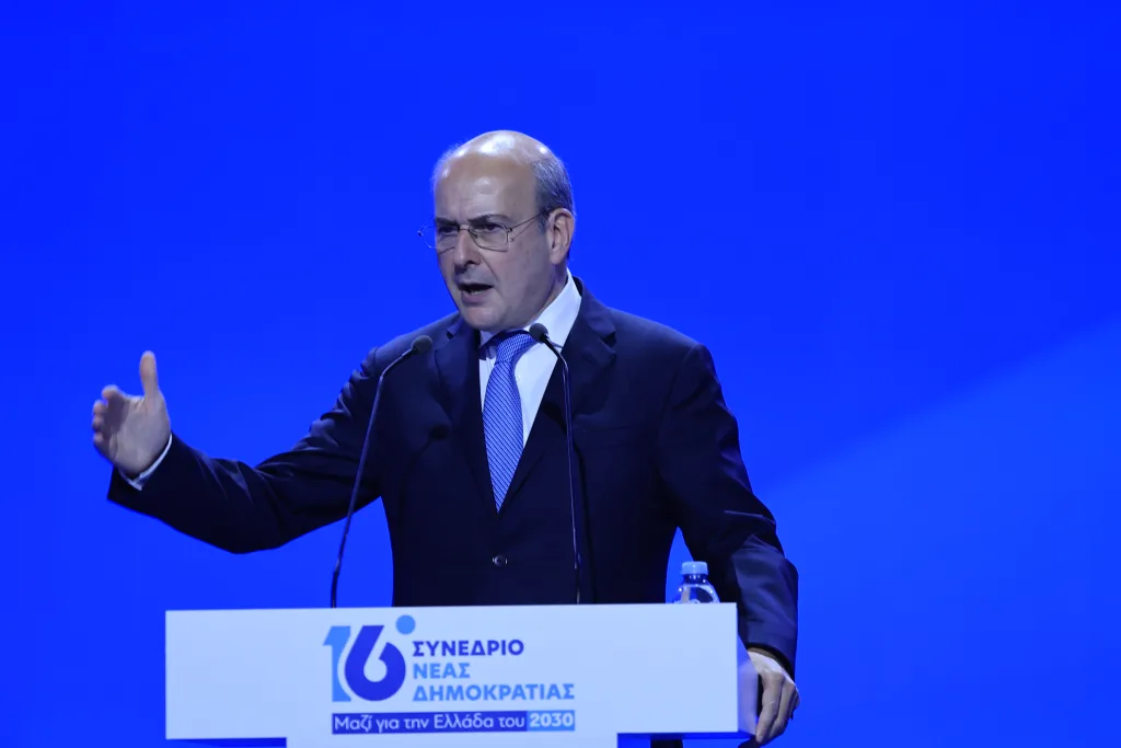 Συνέδριο ΝΔ: Τα μηνύματα των πρωτοκλασάτων - Τα διλήμματα, η συσπείρωση και οι δημοσκοπήσεις 8 6971755