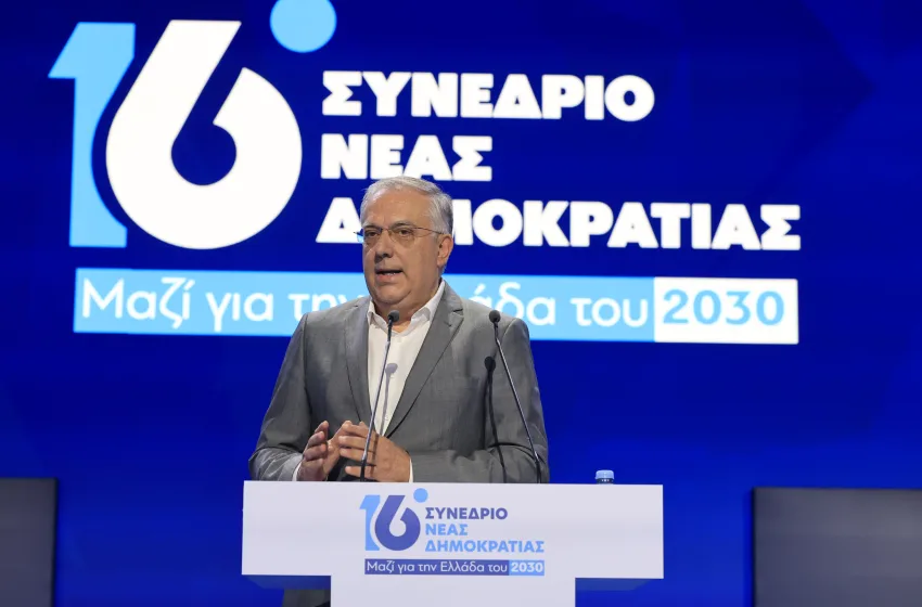  Θεοδωρικάκος στο συνέδριο της ΝΔ: Δεν θα είχαμε πετύχει τίποτα αν δεν έδινε η παράταξη τις μάχες ενωμένη