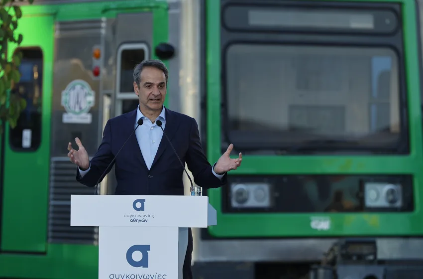  Μητσοτάκης: Αναβαθμίζουμε τις συγκοινωνίες με νέους συρμούς και νέες προσλήψεις προσωπικού- Στόχος τα 1.700 λεωφορεία