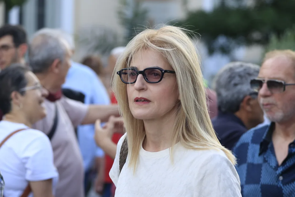 Όλα έτοιμα για το κόμμα Τσίπρα- Πρώτες εικόνες από το Θησείο 21 6984195