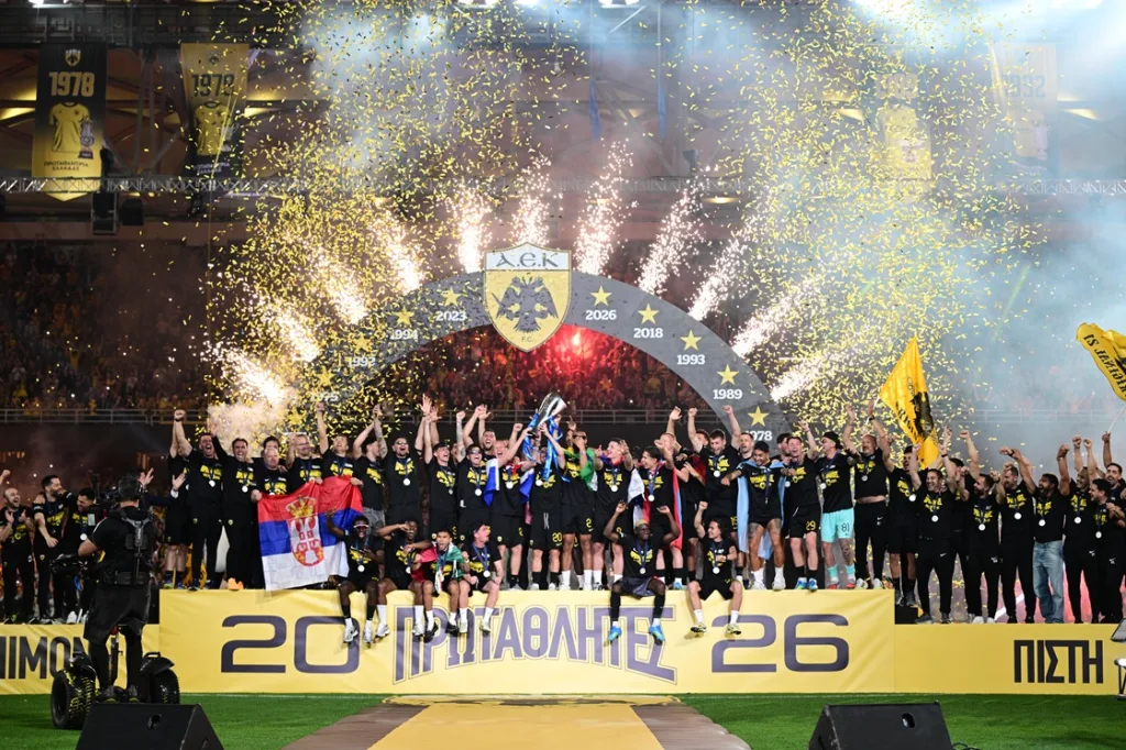 AEK 1