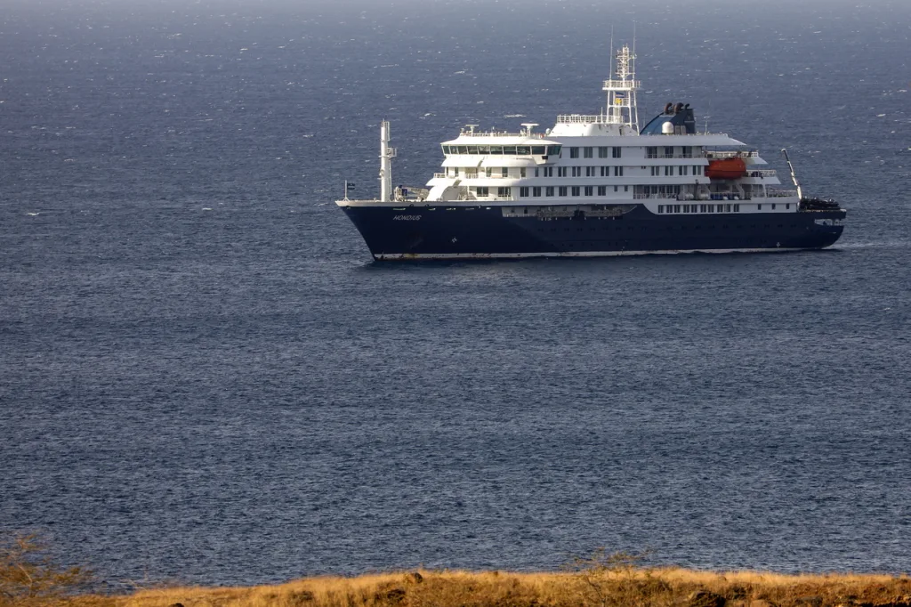 MV Hondius krouazieroploio