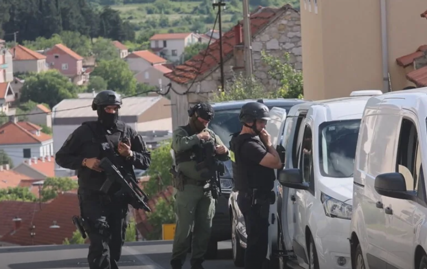  Κροατία: Άνδρας πυροβόλησε και σκότωσε με 10 σφαίρες διανομέα πίτσας – Ανθρωποκυνηγητό για τον εντοπισμό του