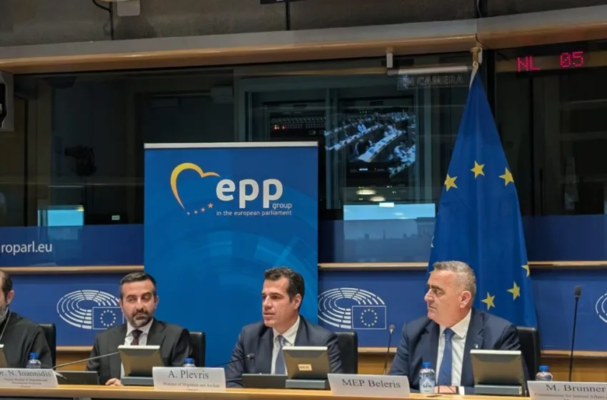  Πλεύρης στο Ευρωκοινοβούλιο: Ομιλία σε εκδήλωση για το νέο Ευρωπαϊκό Σύμφωνο Μετανάστευσης