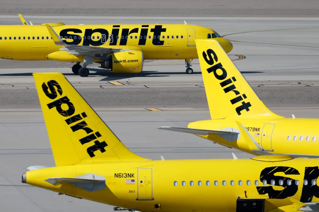 aeroporiki spirit airlines