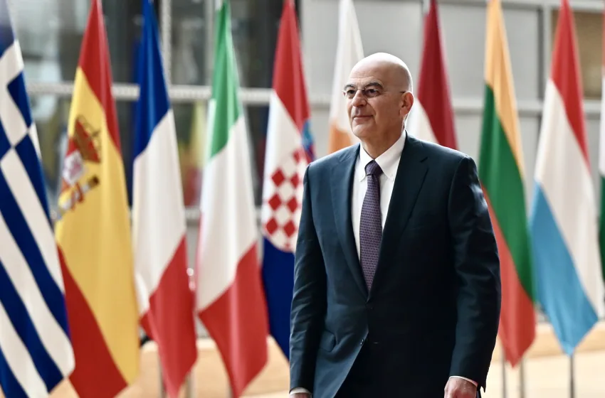  Δένδιας: Ανάγκη ενίσχυσης της ευρωπαϊκής αμυντικής βιομηχανίας