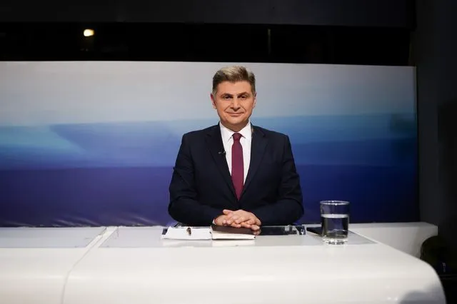  Μεταγραφές (εν ενεργεία) βουλευτών: Ποιός νοιάζεται;