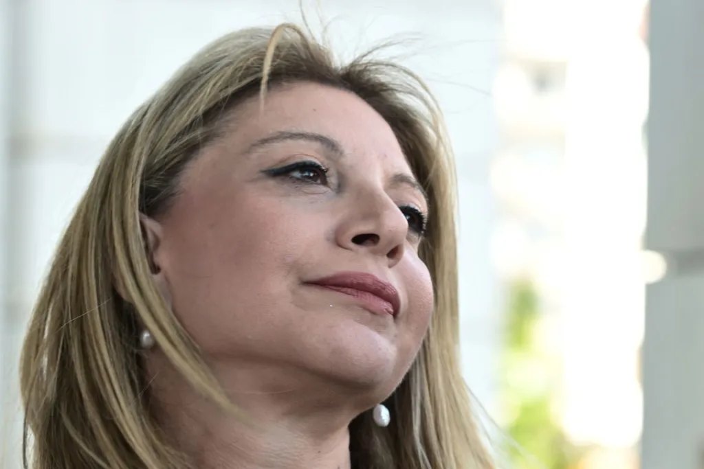 karistianou 2