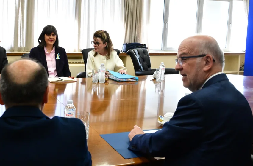  Ο Φλωρίδης… “διασκεδάζει” τις ανησυχίες της Κοβέσι