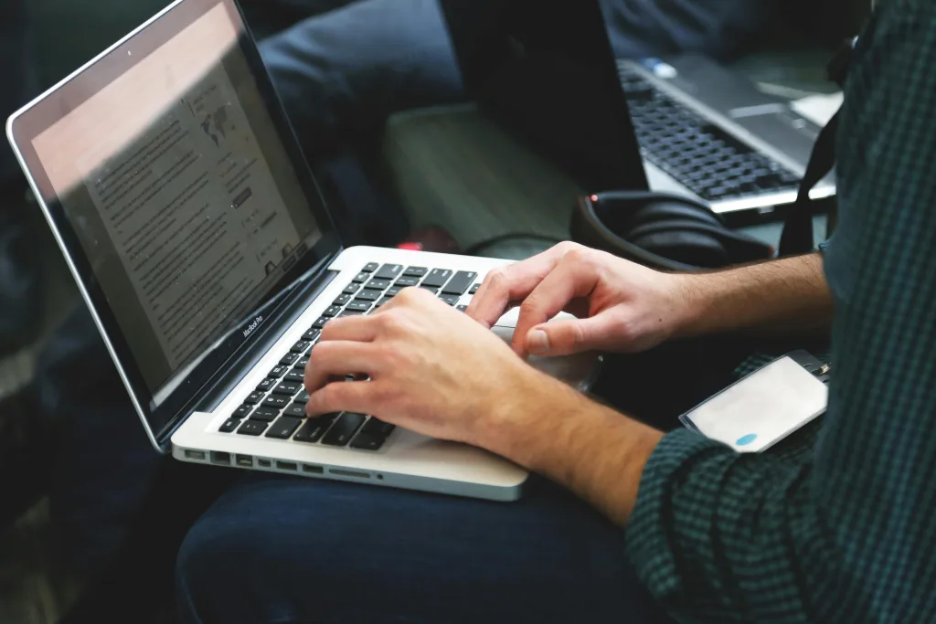 Photo by Startup Stock Photos on Pexels