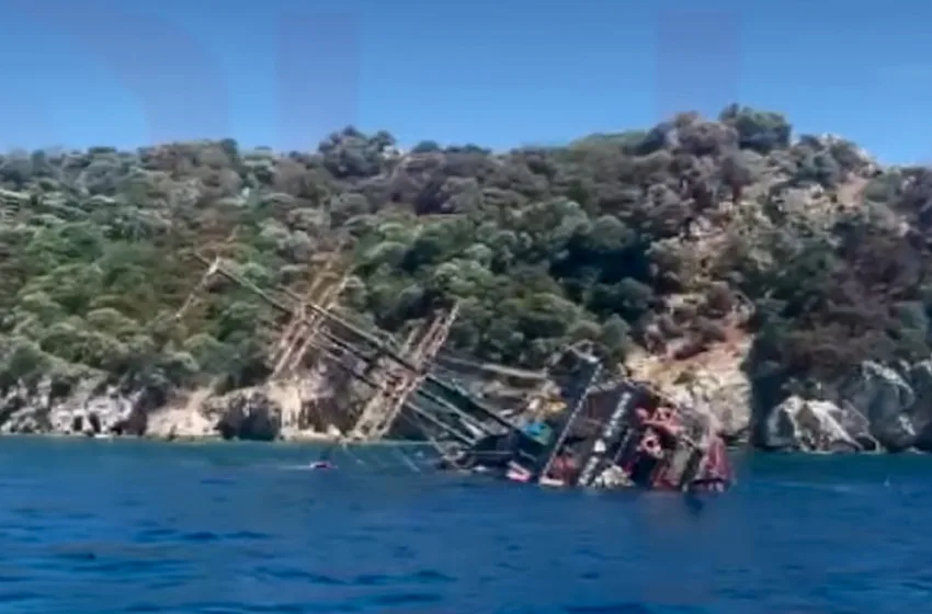  Τουρκία: Τρόμος σε σκάφος με τουρίστες στην Μαρμαρίδα – Πήδαγαν στην θάλασσα για να σωθούν