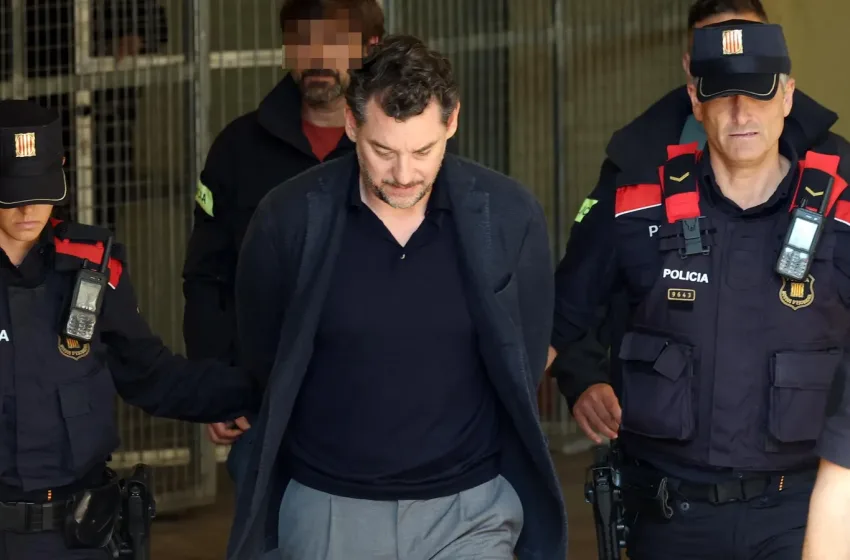  Mango: Ο Τζόναθαν Άντικ πλήρωσε 1 εκατομμύριο ευρώ εγγύηση και αφέθηκε ελεύθερος (vid)