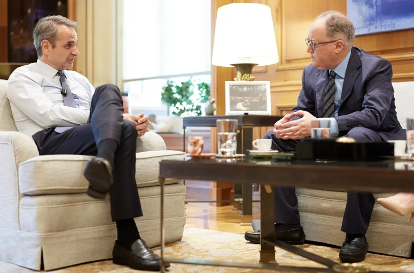  Μητσοτάκης στους FT: Η ακρίβεια η μεγαλύτερη πρόκληση στην ΕΕ-Καθαρός εκβιασμός τα τέλη στο Ορμούζ