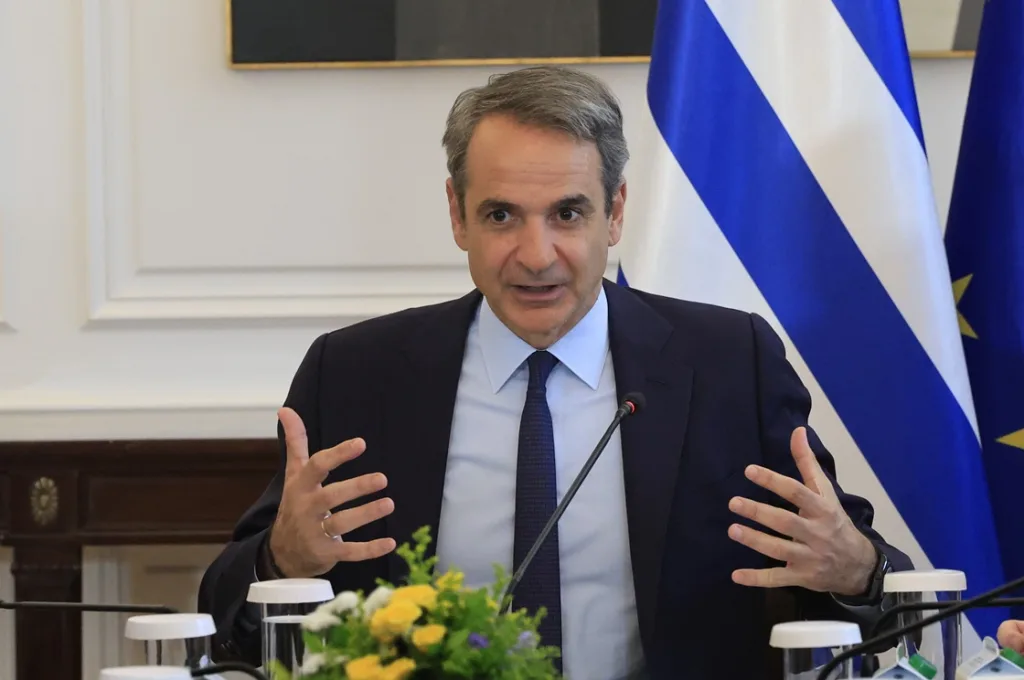 mitsotakis 2 4