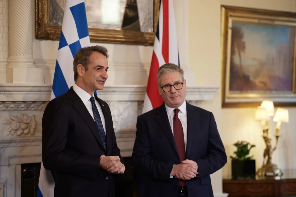 mitsotakis starmer