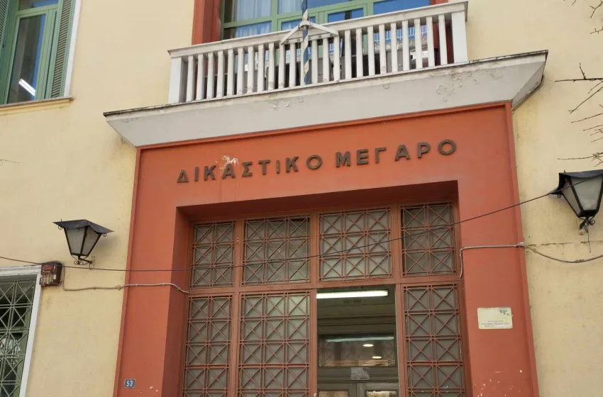  Σέρρες: 8 συλλήψεις για διακίνηση ναρκωτικών- Τους ασκήθηκε ποινική δίωξη