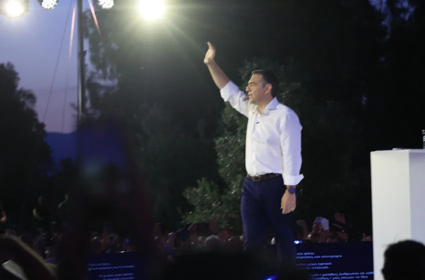  Οι παλιοί “σύντροφοι” και οι νέοι φίλοι του Αλέξη Τσίπρα