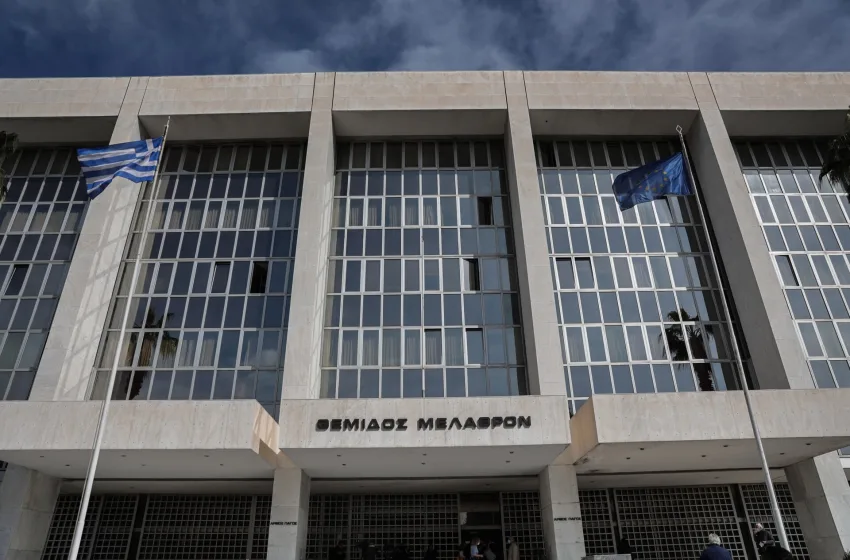  Άρειος Πάγος: Νέα αίτηση για ανάσυρση της δικογραφίας των τηλεφωνικών υποκλοπών κατέθεσε ο δικηγόρος Ζαχαρίας Κεσσές